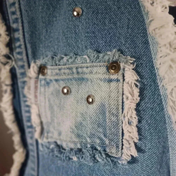 Women's Vintage Fringe Denim Carhaart Patchwork Vest With Metal Deco - Picture 2 of 11